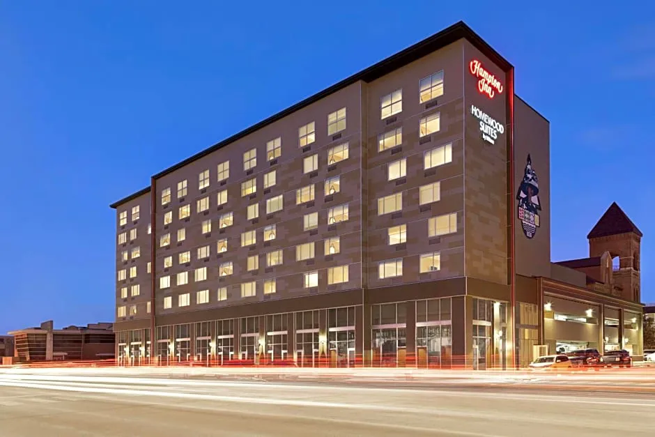 Hampton Inn Indianapolis Downtown IUPUI hotel hero