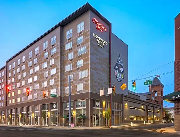 Hampton Inn Indianapolis Downtown IUPUI hotel detail image 1