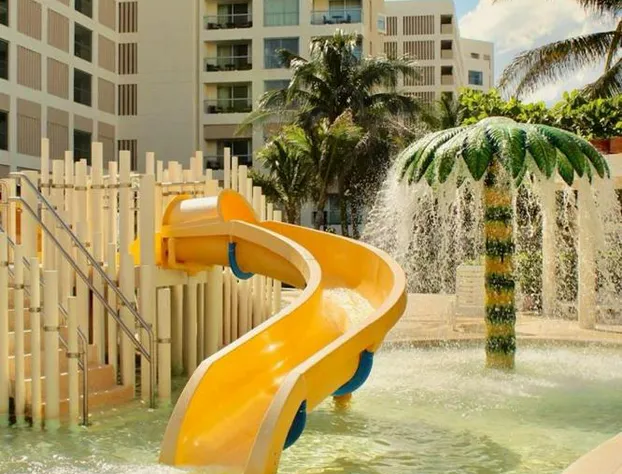 Condo in Ocean Front Resort hotel detail image 4