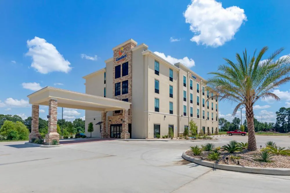 Comfort Suites West Monroe near Ike Hamilton Expo Center hotel hero