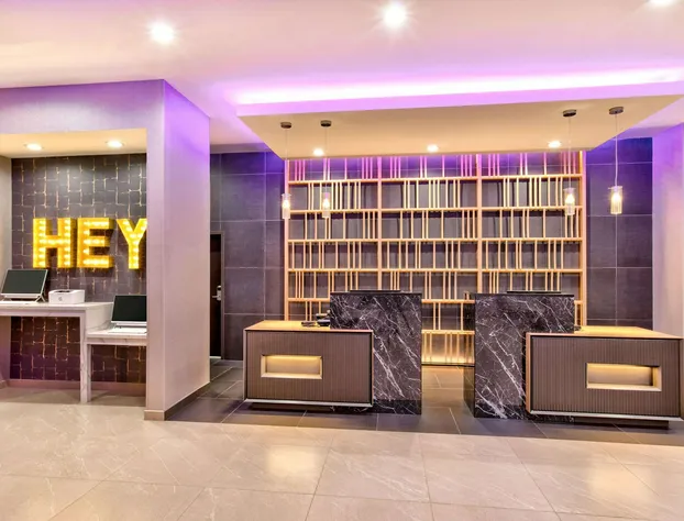 La Quinta Inn & Suites by Wyndham Terrell hotel detail image 4