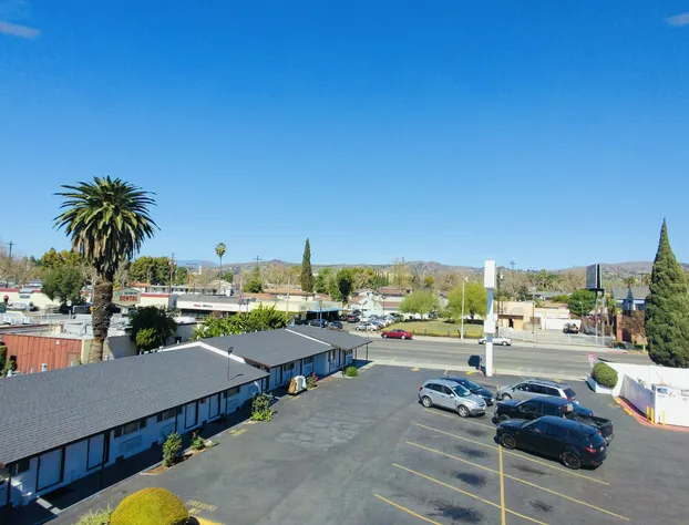 Casa Blanca Inn & Suites hotel detail image 4