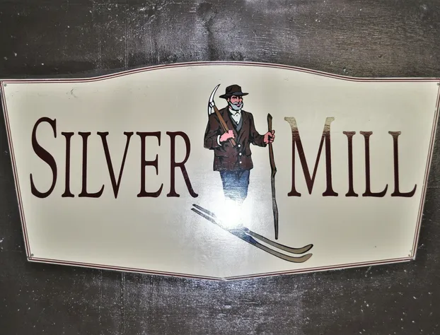 Silvermill 2 Bedroom 2 Bath B hotel detail image 1