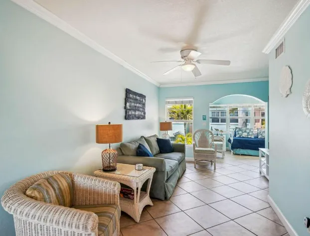 Barefoot Beach Resort hotel detail image 3