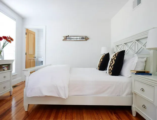 Seven Resort Style Inn near Beach hotel detail image 3