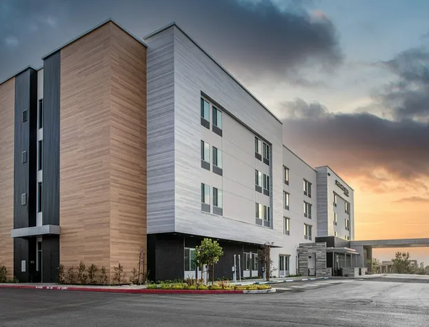 SpringHill Suites by Marriott Riverside Redlands hotel detail image 2