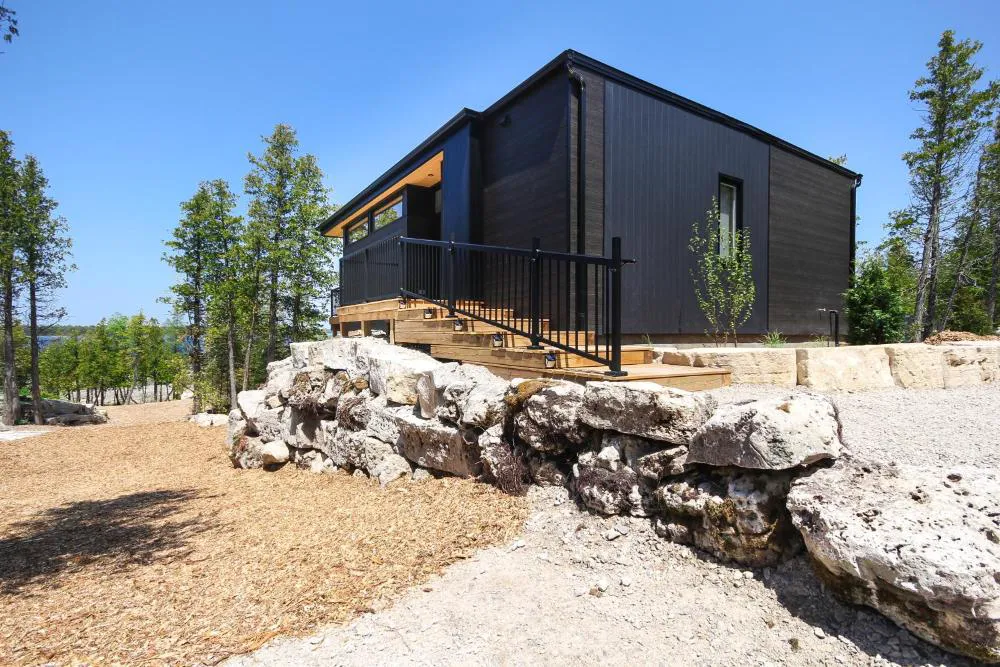 Stone Cove Waterfront Adults Only B&B hotel hero