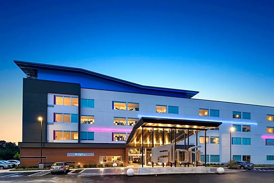 Aloft San Antonio UTSA Area hotel hero