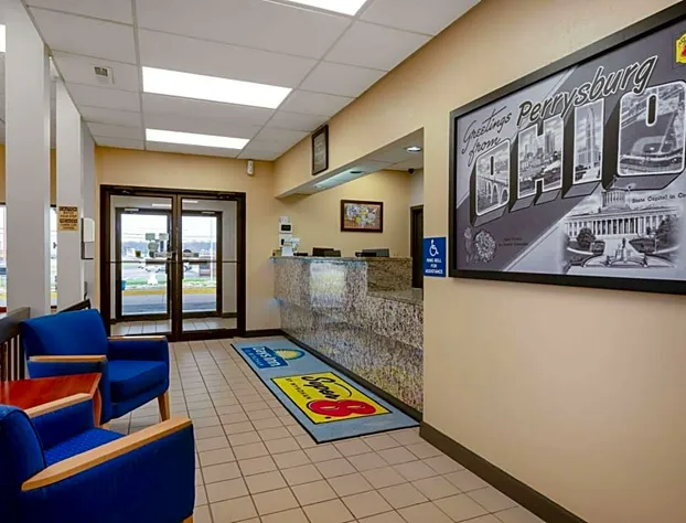 Days Inn by Wyndham Perrysburg/Toledo hotel detail image 3