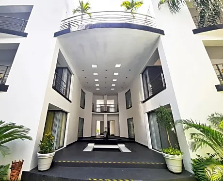 Dangelos Hotel on Fifth Avenue hotel detail image 2