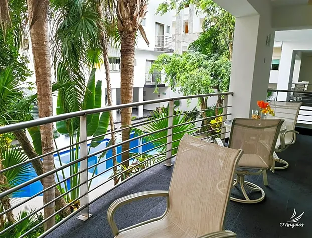 Dangelos Hotel on Fifth Avenue hotel detail image 4