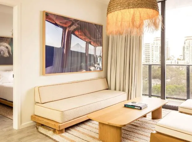 Flow Hotel Fort Lauderdale hotel detail image 3