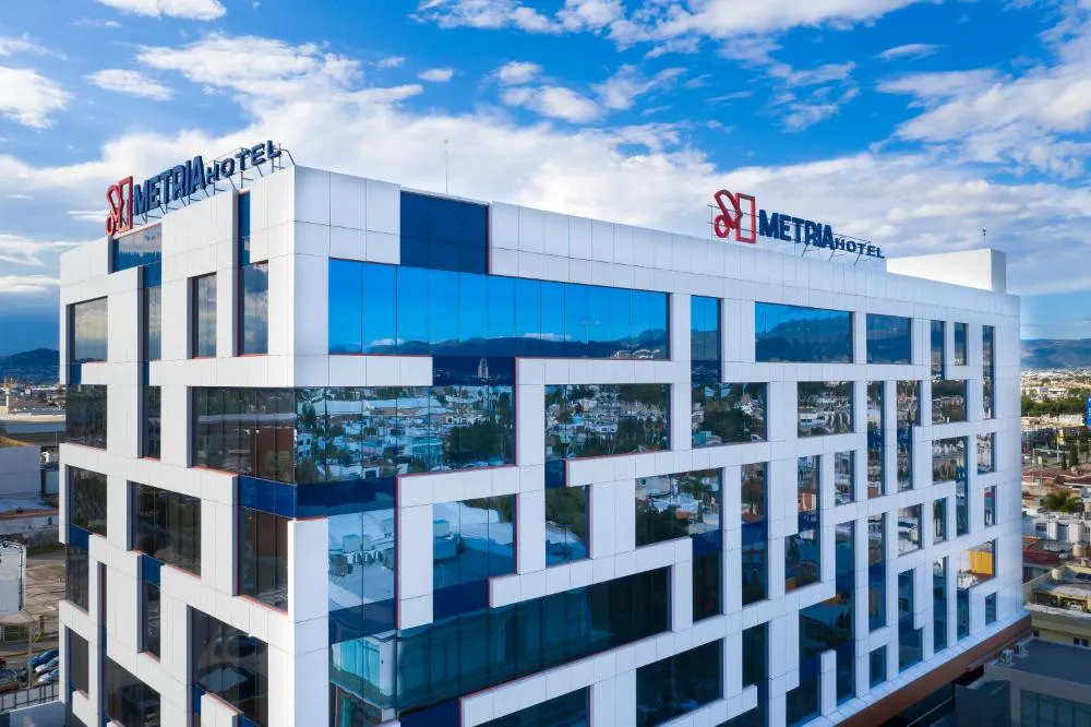 Metria Hotel hotel hero