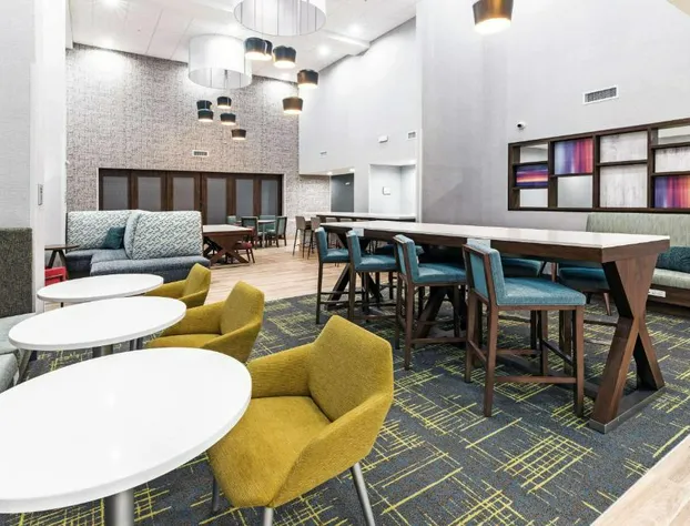 Hampton Inn & Suites Canyon hotel detail image 4