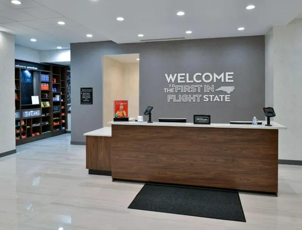 Hampton Inn & Suites Greensboro Downtown hotel detail image 2