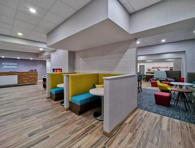 Hampton Inn by Hilton Omaha UN Medical Center Area hotel detail image 2