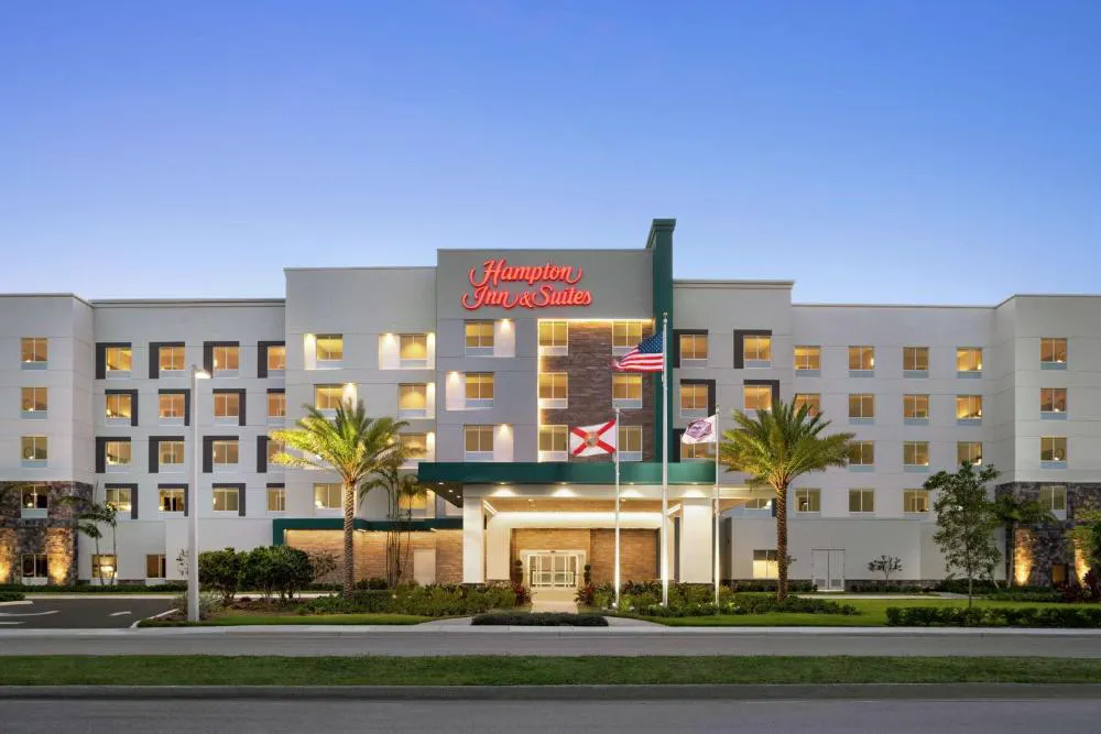 Hampton Inn & Suites Miami Kendall hotel hero