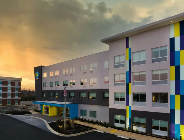 Tru By Hilton Tupelo hotel detail image 3