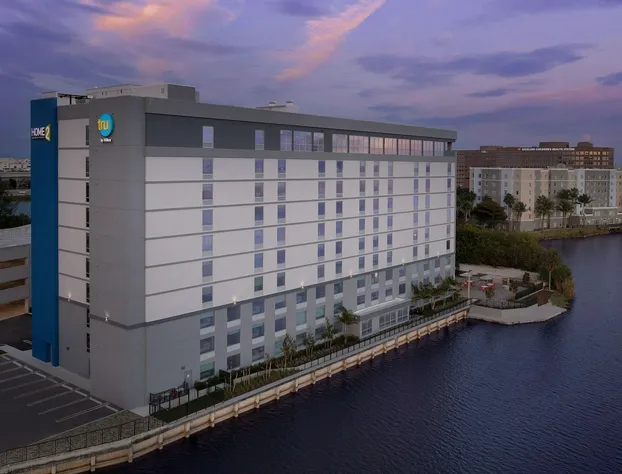 TRU by Hilton Miami Airport South Blue Lagoon, FL hotel detail image 1
