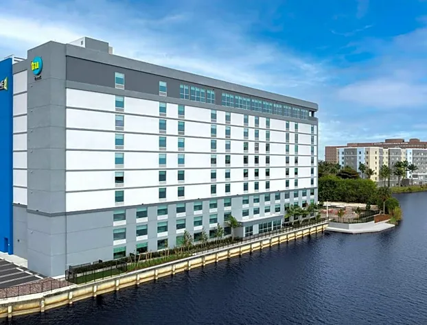 TRU by Hilton Miami Airport South Blue Lagoon, FL hotel detail image 3