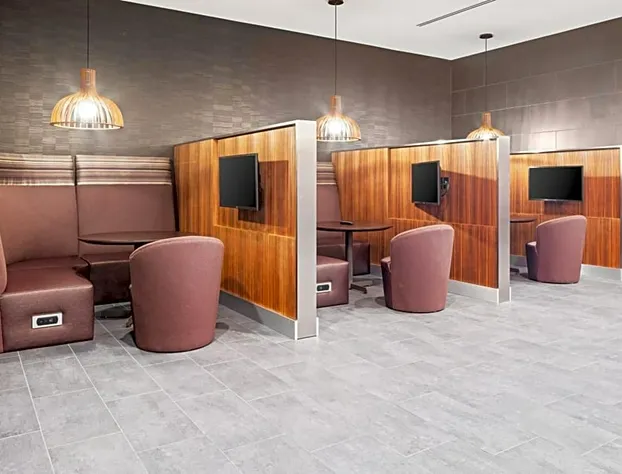 Courtyard by Marriott Houston Northeast hotel detail image 4