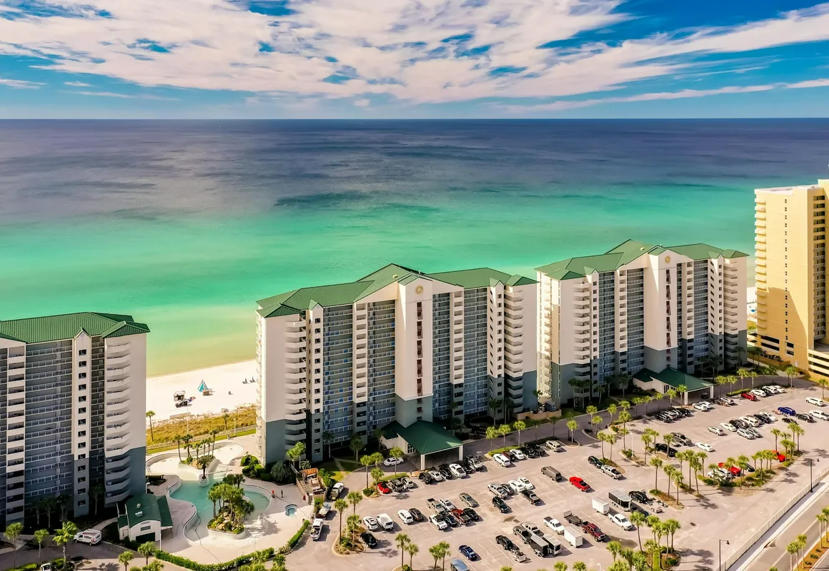 Long Beach by Forehand Rentals hotel hero