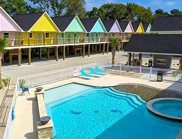 Seaside RV resort hotel detail image 4