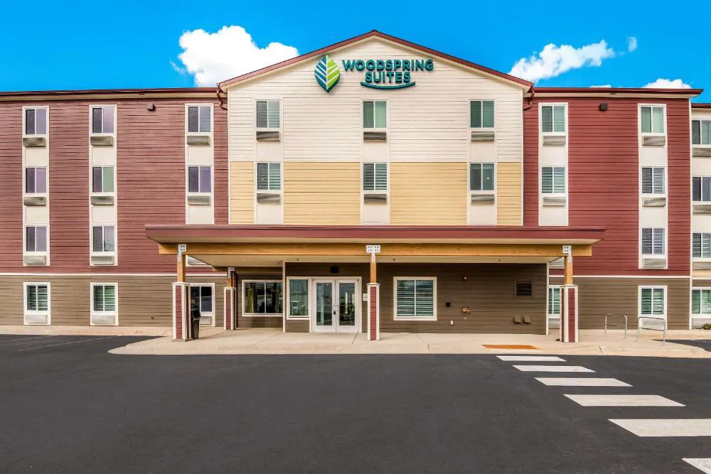 WoodSpring Suites Missoula hotel hero