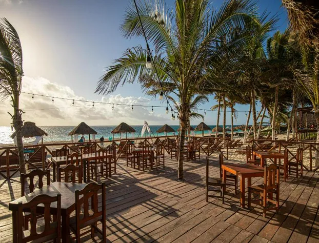 Hotel & Beach Club Ojo de Agua hotel detail image 1