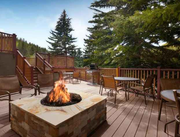 Marriott's StreamSide Birch at Vail hotel detail image 1