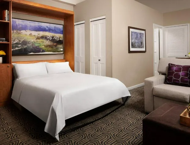 Marriott's StreamSide Birch at Vail hotel detail image 3