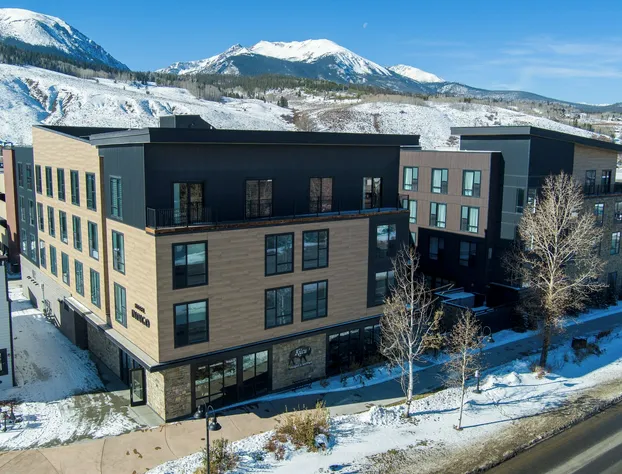 Hotel Indigo Silverthorne by IHG hotel detail image 4