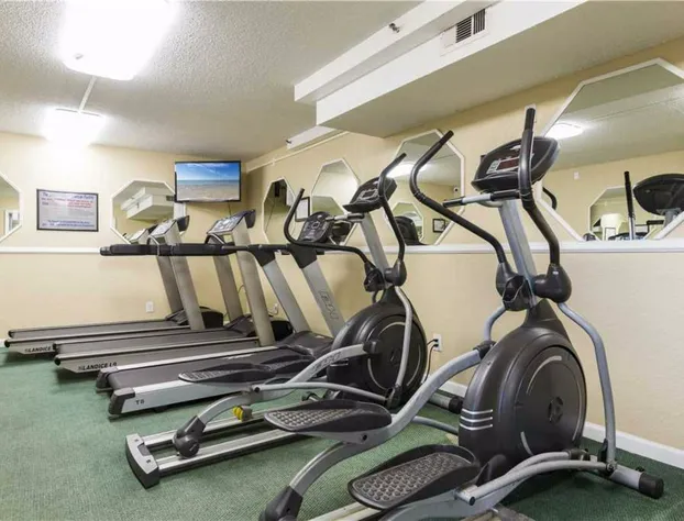 Summit Beach Resort by Royal American Beach Getaways hotel detail image 3