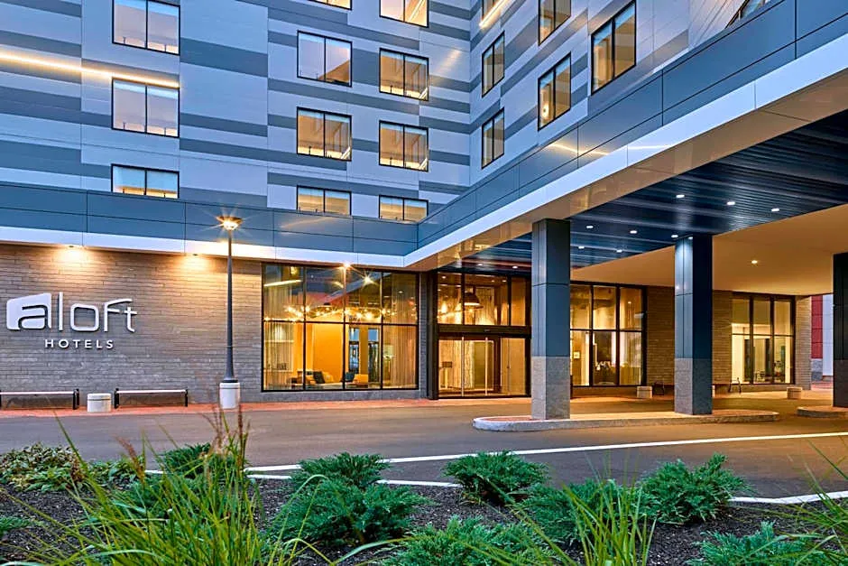 Aloft Portland Downtown Waterfront ME hotel hero