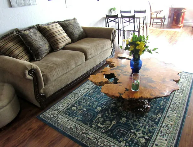 The Sky View Inn hotel detail image 2