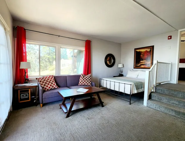 The Sky View Inn hotel detail image 3