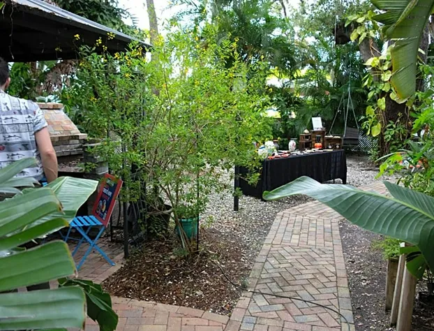 Manatee Palms hotel detail image 3