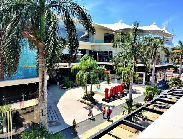 Hotel Mariachi by Kavia 5th Av hotel detail image 1