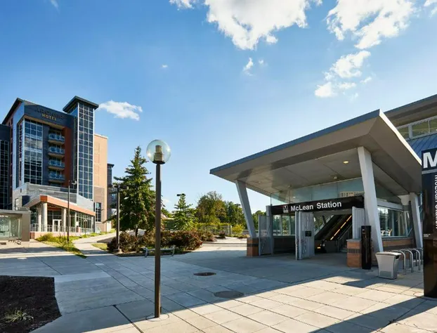 Archer Hotel Tysons hotel detail image 1