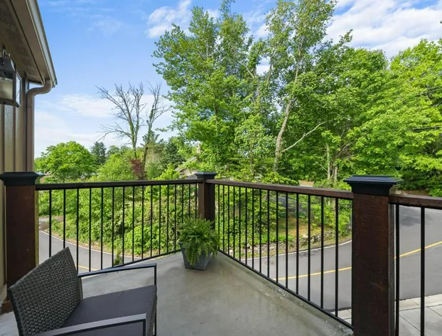 The Blowing Rock Manor hotel detail image 3