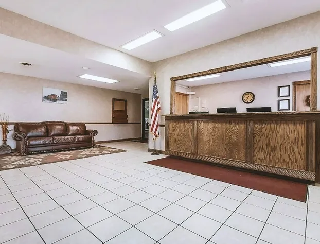 Sky-Palace Inn & Suites McCook hotel detail image 1