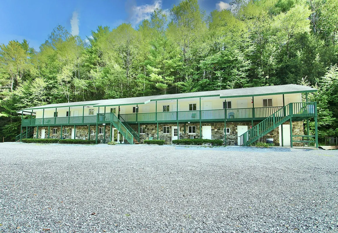 Westbrook Inn Lake George hotel hero