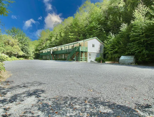 Westbrook Inn Lake George hotel detail image 3