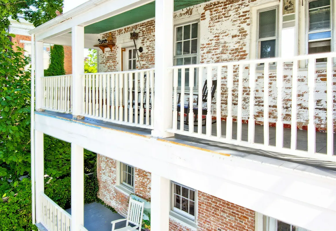 Hudson Mariner hotel hero