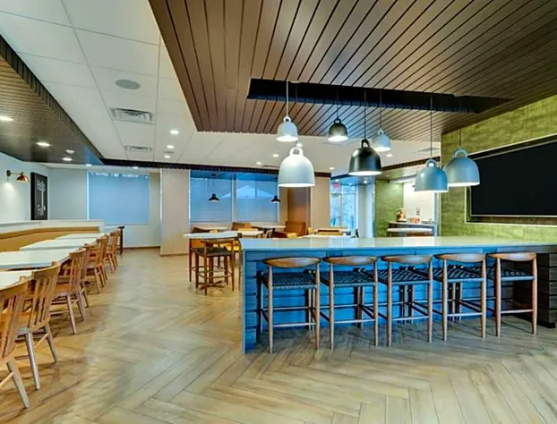 Fairfield Inn & Suites by Marriott Dalton hotel detail image 2