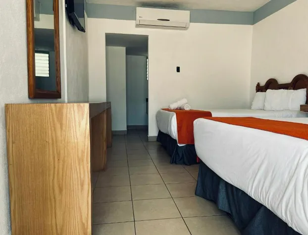 Hotel Los Robles hotel detail image 1