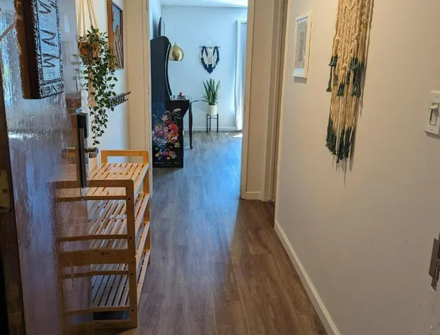 Sierra Blue Hotel & Swim Club hotel detail image 1