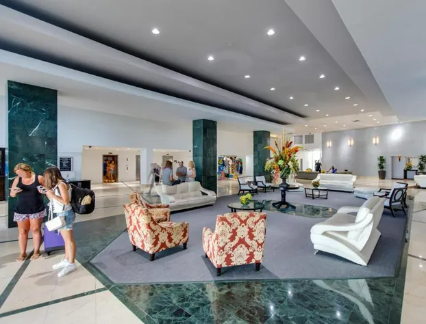 Casablanca on the beach, Oceanfront Studio Miami Beach hotel detail image 3