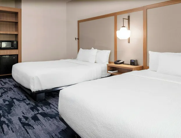 Fairfield Inn & Suites by Marriott Medford hotel detail image 4