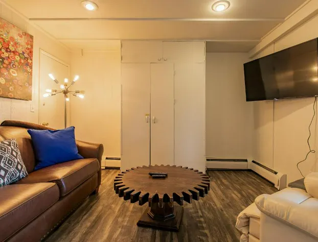 Bay Point Hillside 15D hotel detail image 2